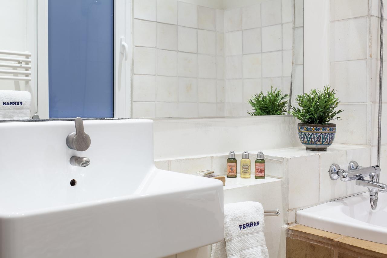 Habitat Apartments Ferran Барселона Екстериор снимка