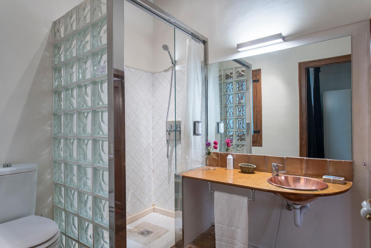 Habitat Apartments Ferran Барселона Екстериор снимка