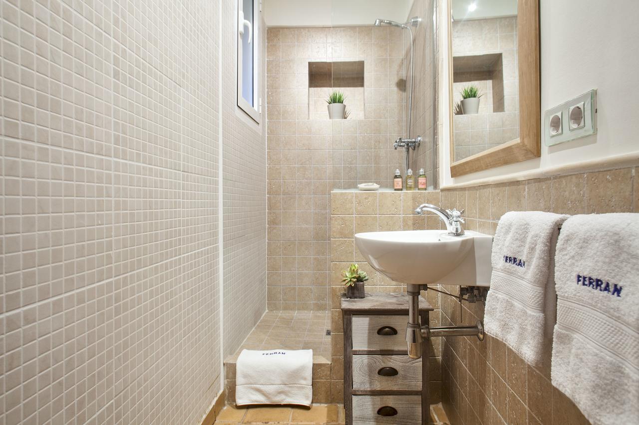 Habitat Apartments Ferran Барселона Екстериор снимка